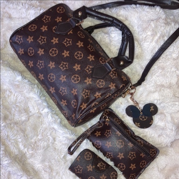 Multiple piece set - Picture 10 of 14